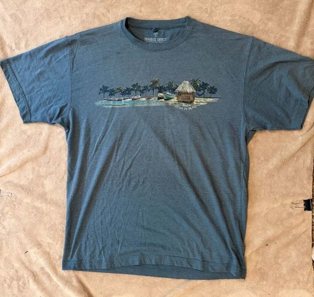 Paradise Shores Blue Beach Hut Graphic T-Shirt Men's Size L